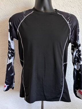 Men's Unbranded Black Long Sleeve T-Shirt Graphic Sleeve Design Size XL